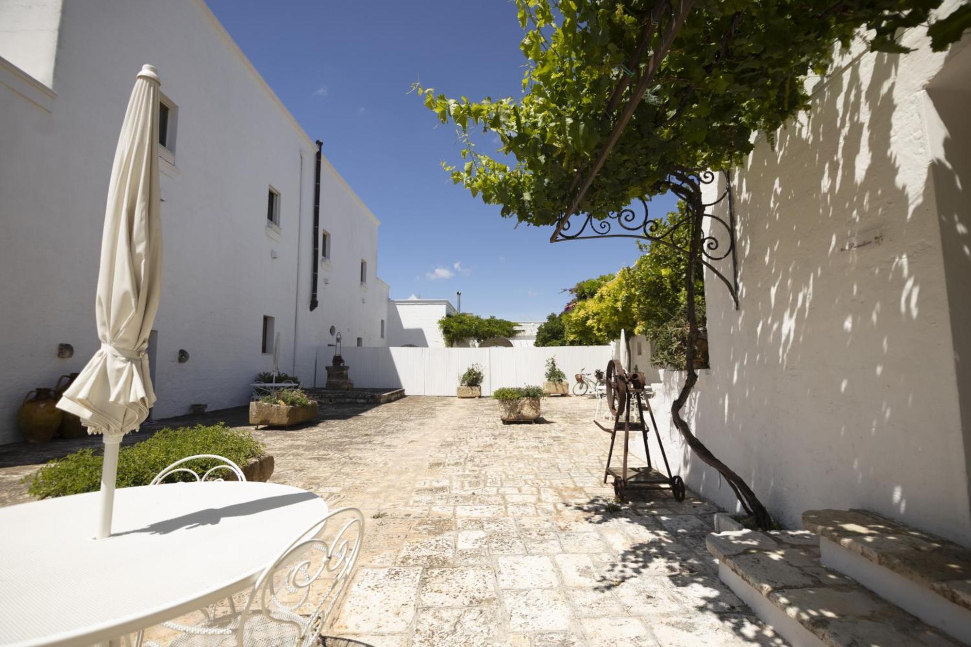 Masseria Palmo Франкавила Фонтана Екстериор снимка