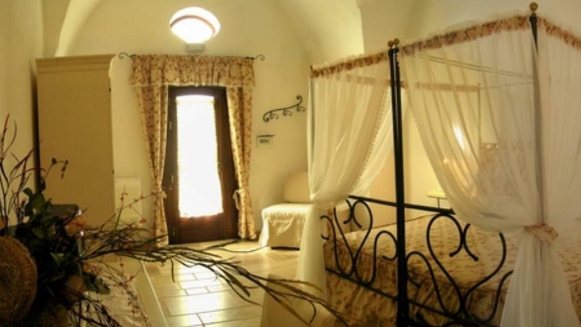 Masseria Palmo Франкавила Фонтана Екстериор снимка