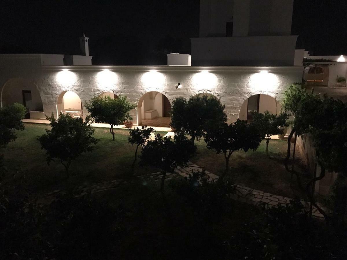 Masseria Palmo Франкавила Фонтана Екстериор снимка